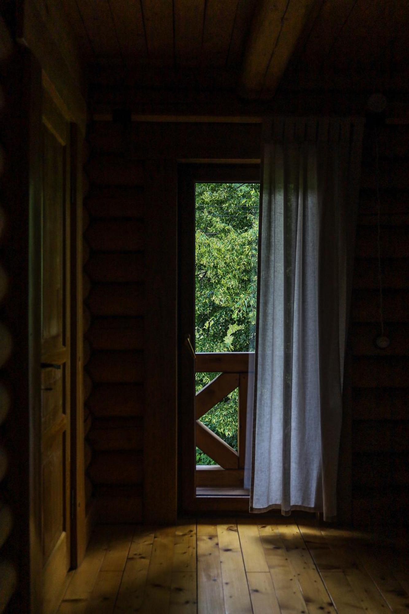 Сottage "Ksenija" Котедж "Ксенія" Skole Exterior photo